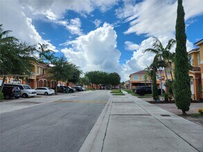 10831 SW 240 Ln in Homestead, FL - Building Photo - Building Photo