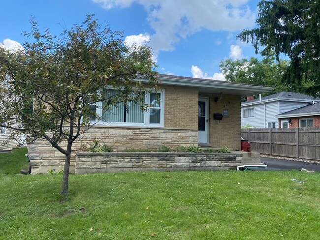 426 Berteau Ave in Elmhurst, IL - Foto de edificio - Building Photo