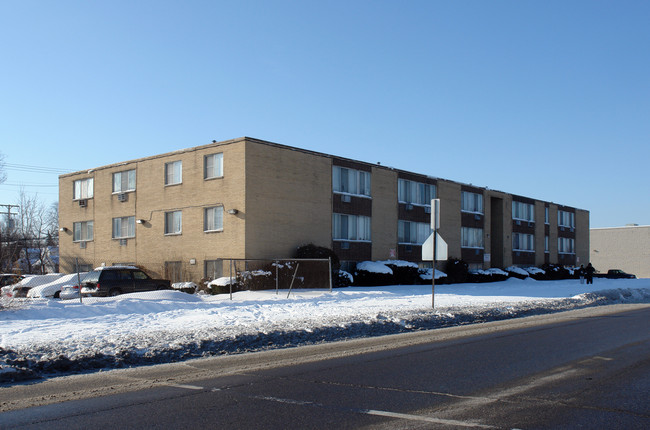 Mapleview Manor in Detroit, MI - Foto de edificio - Building Photo