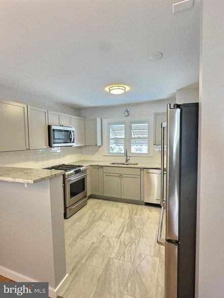 3633 Clarenell Rd in Baltimore, MD - Building Photo - Building Photo