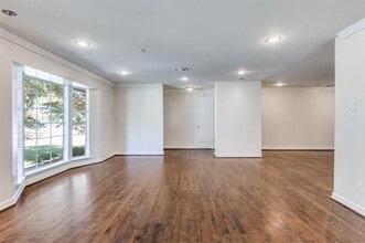 6344 Town Hill Ln in Dallas, TX - Building Photo - Building Photo