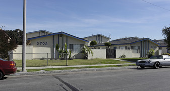 5792-5794 Rostrata Ave in Buena Park, CA - Building Photo
