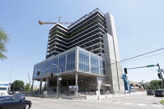 The Chauncey in Iowa City, IA - Building Photo - Building Photo