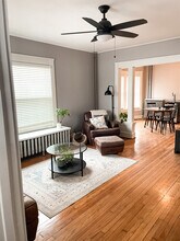 2332 E Washington Ave, Unit #1 in Madison, WI - Building Photo - Building Photo