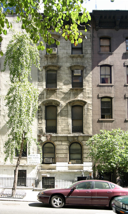 115 E 39th St in New York, NY - Foto de edificio