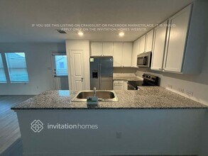 135 Pasadena Pl in New Braunfels, TX - Foto de edificio - Building Photo