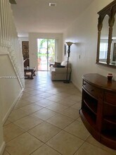 6834 NW 107th Pl in Doral, FL - Building Photo - Building Photo