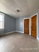 263 Elm St in Yonkers, NY - Building Photo - Building Photo