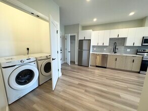 1710 Dorchester Ave, Unit 403R in Boston, MA - Building Photo - Building Photo