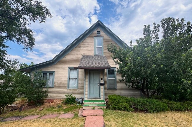 property at 403 Maxwell Ave