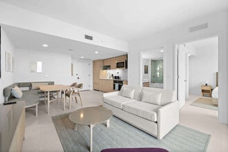 159 NE 6th St in Miami, FL - Building Photo - Building Photo