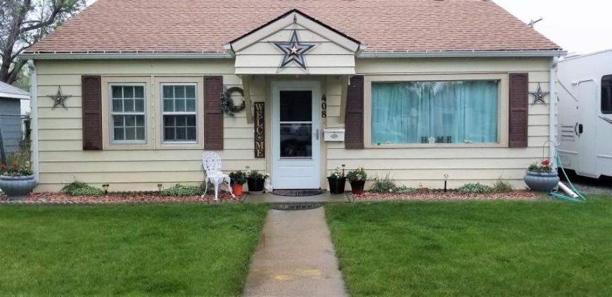 408 N 5th Ave in Laurel, MT - Building Photo