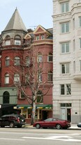 2517 Pennsylvania Ave NW in Washington, DC - Building Photo