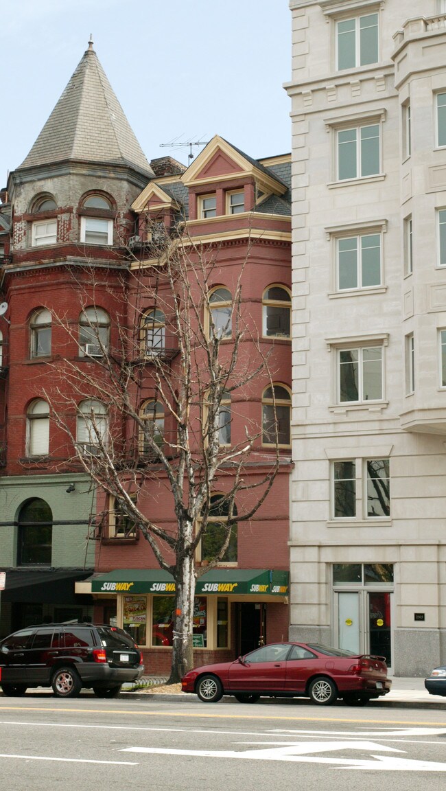 2517 Pennsylvania Ave NW