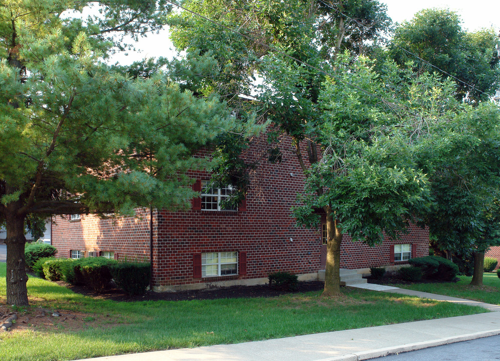 346 Priscilla St in Allentown, PA - Building Photo