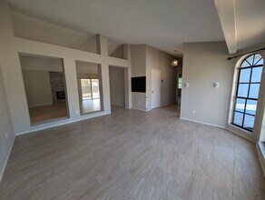 252 Emerson Dr NW in Palm Bay, FL - Building Photo - Building Photo