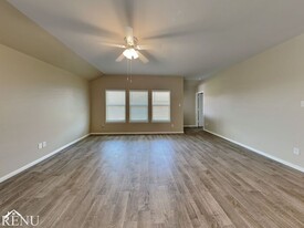 9001 Eagles Landing Dr in Fort Worth, TX - Building Photo - Building Photo