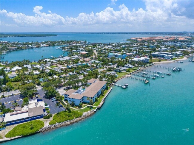 1630 Seaway Dr in Fort Pierce, FL - Building Photo - Building Photo