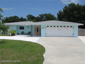 3700 Bay St in Sebastian, FL - Building Photo