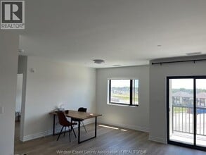 7337 Meo Blvd in Lasalle, ON - Building Photo - Building Photo