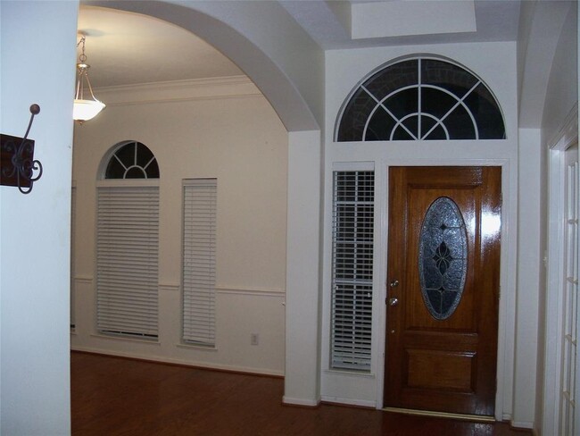 6105 Jordan Dr in Pearland, TX - Building Photo - Building Photo