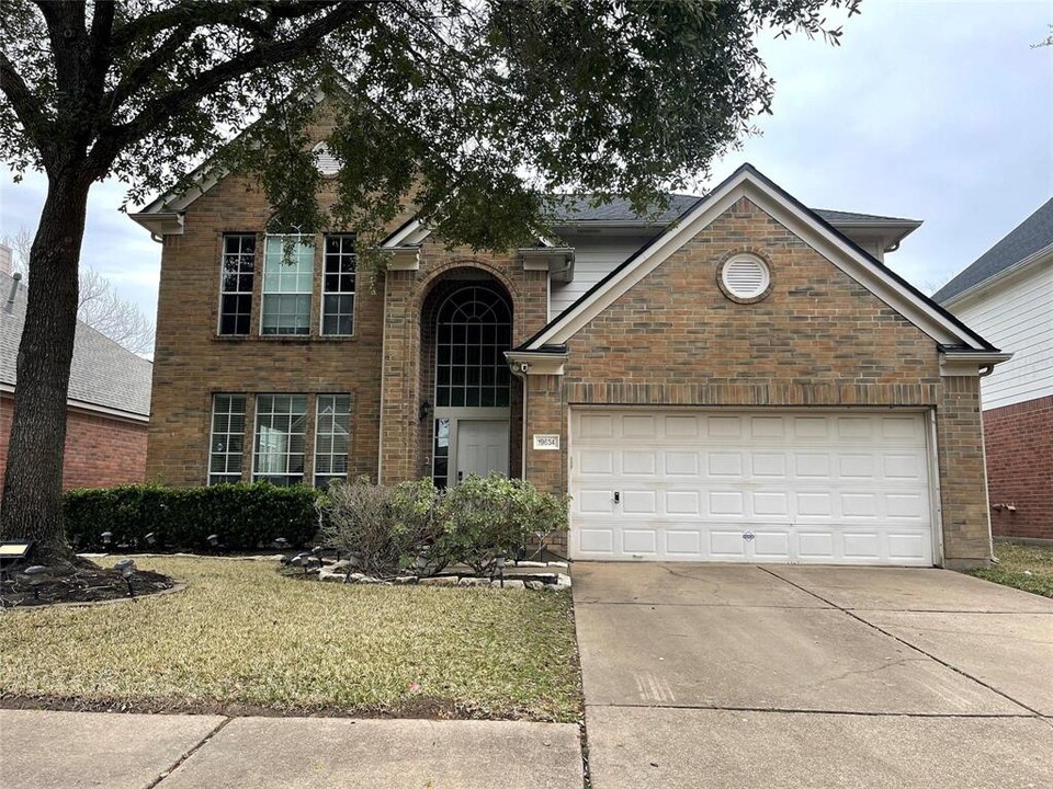 19634 Azalea Brook Way in Houston, TX - Foto de edificio