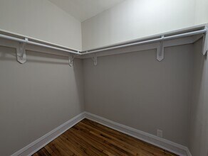 2706 N Spaulding Ave in Chicago, IL - Building Photo - Building Photo