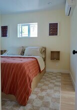 5106 Cimarron St in Los Angeles, CA - Foto de edificio - Building Photo