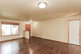 8504 130th St E in Puyallup, WA - Building Photo - Building Photo