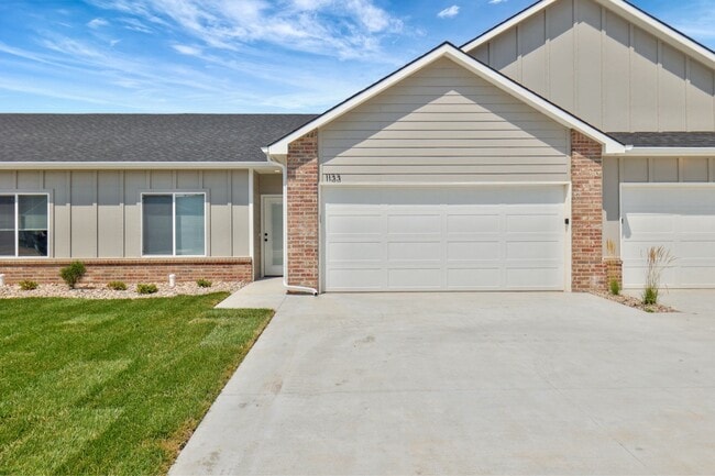 property at 1133 N Joye St