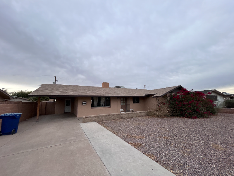 1311 W Elna Rae St in Tempe, AZ - Building Photo