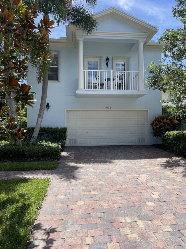 property at 1833 Dakota Dr