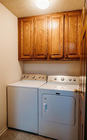 2106 Pecan St in Bonham, TX - Building Photo - Building Photo