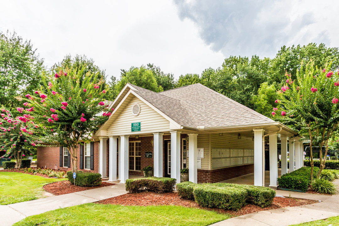 Village Square of Jacksonville in Jacksonville, AR - Building Photo