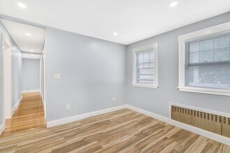 25 Middleton St-Unit -3 in Boston, MA - Building Photo - Building Photo