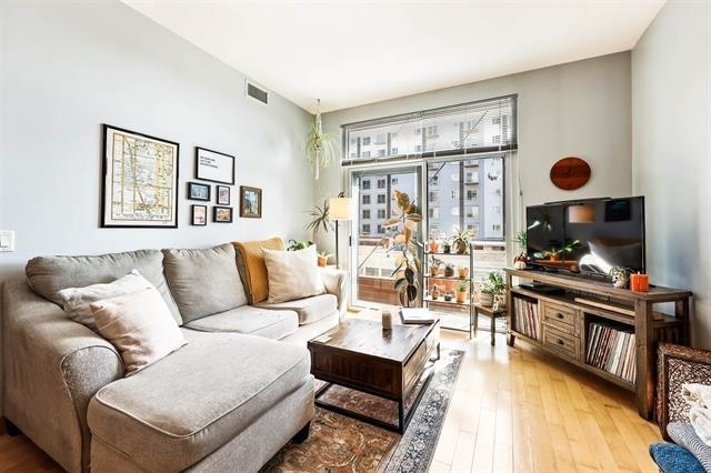 property at 309 W Washington Ave