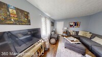 300 N 12th St photo'