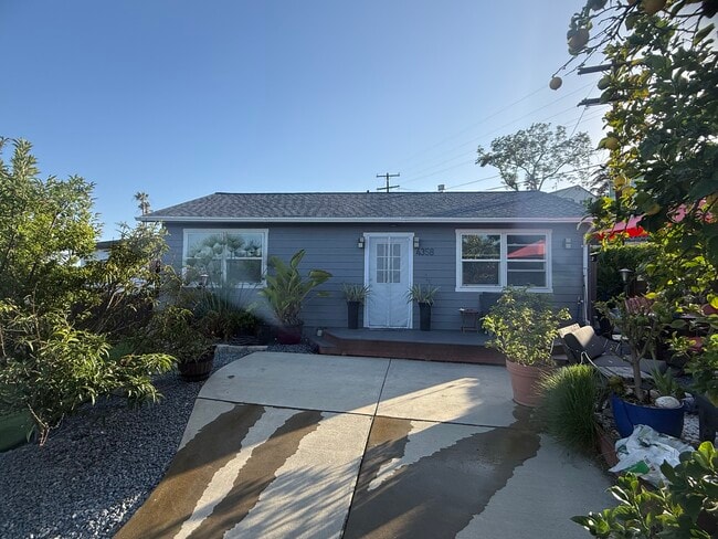 property at 4358 Aragon Dr