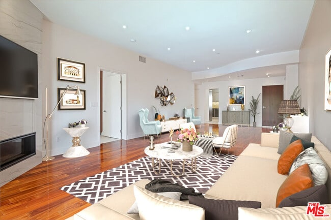 property at 8788 Shoreham Dr