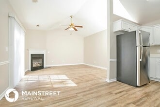 5108 Oakhurst Park Ct in Kernersville, NC - Foto de edificio - Building Photo