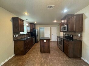 6801 Deorsam Loop in Killeen, TX - Building Photo - Building Photo