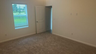 731 Carlyle Wy in Fort Pierce, FL - Building Photo - Building Photo