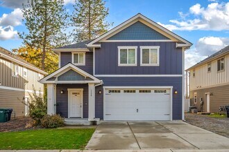 1508 E Nettleton Gulch Rd in Coeur d'Alene, ID - Building Photo - Building Photo