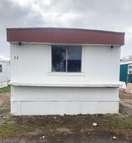 32 Mahoning Ave in Rantoul, IL - Building Photo