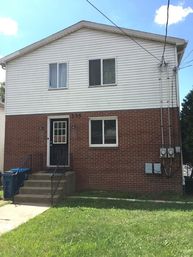 property at 235 Manhattan Ave