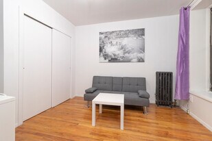 1666 3rd Ave, Unit SI ID1032039P in New York, NY - Building Photo