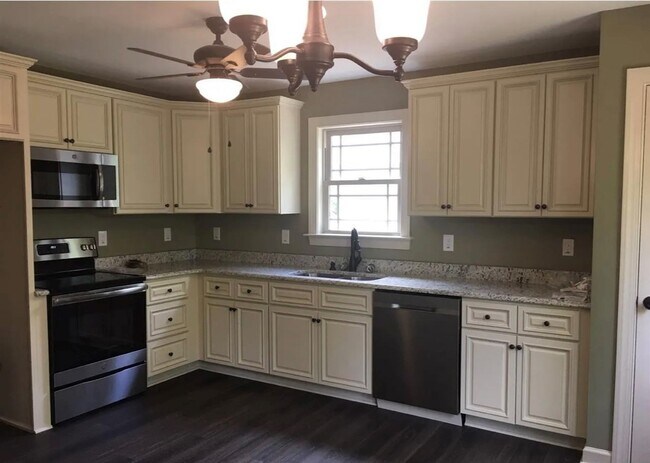 255 Sterling Way in Angier, NC - Building Photo - Building Photo
