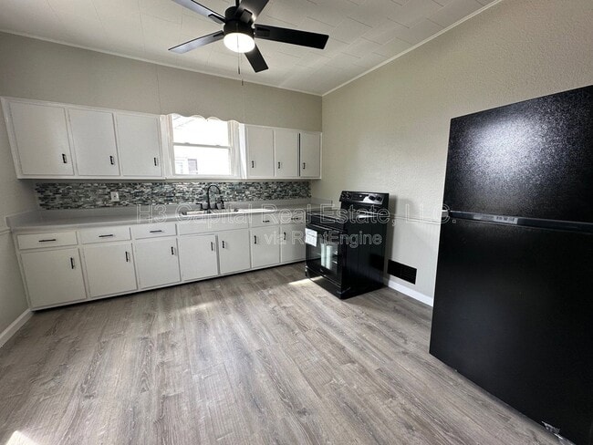 855 E Acton Ave in Wood River, IL - Building Photo - Building Photo