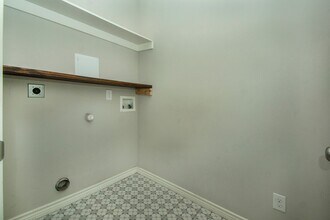 1403 Southridge Ln in Sherman, TX - Building Photo - Building Photo