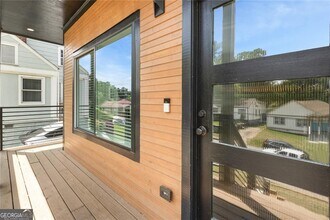 255 Mathewson Pl SW in Atlanta, GA - Building Photo - Building Photo